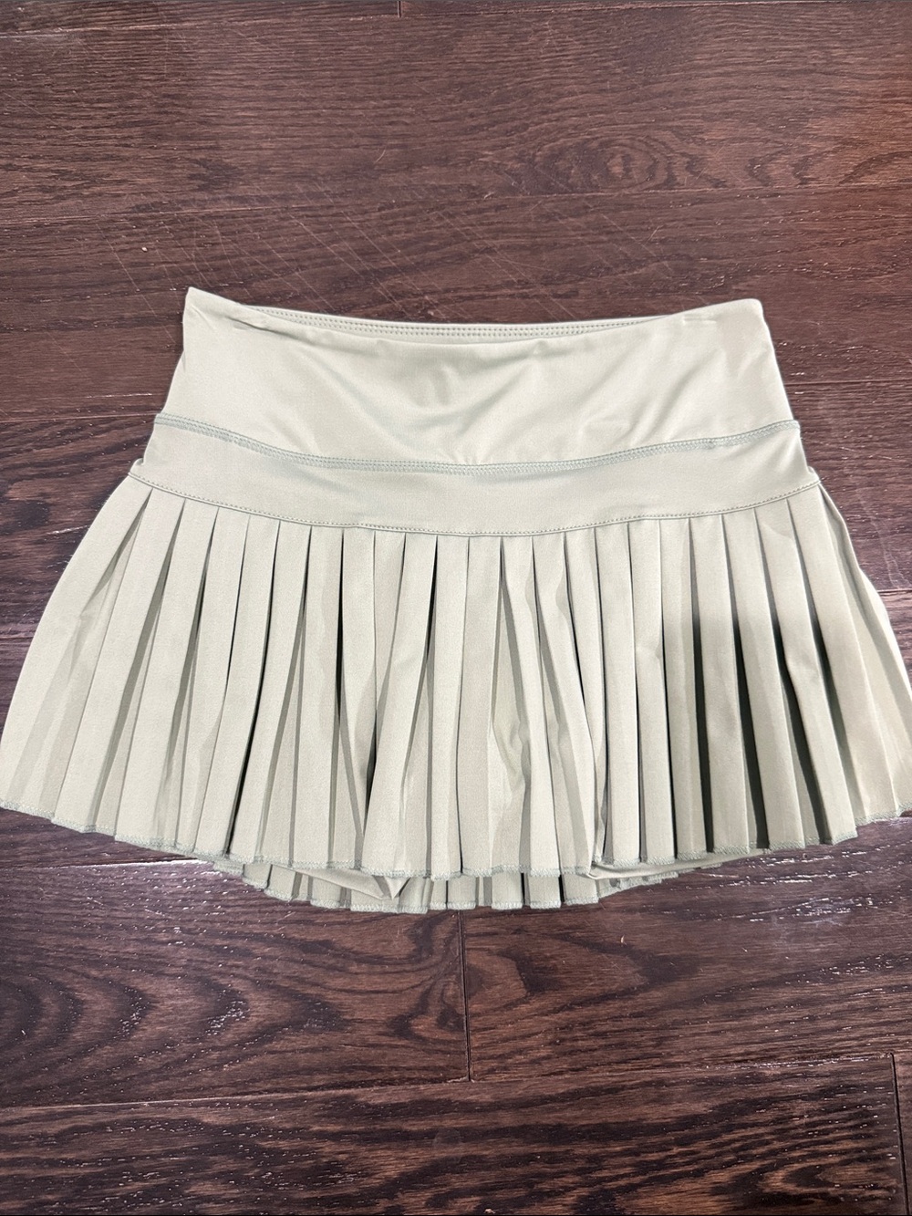 Pleated Active Mini Skirt in Mint green